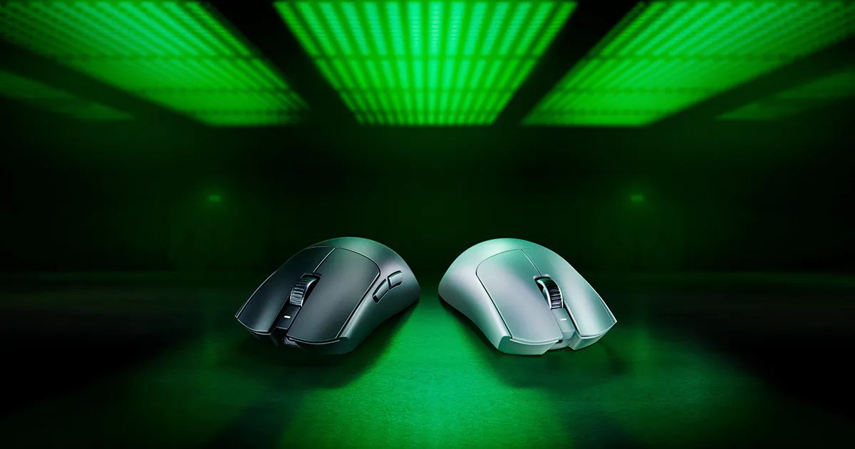 Razer Viper V3 Pro Wireless Esports Gaming Mouse: Symmetrical - 54g Lightweight - 8K Polling - 35K DPI Optical Sensor - Gen3 Optical Switches - 8 Programmable Controls - 95 Hr Battery - Black